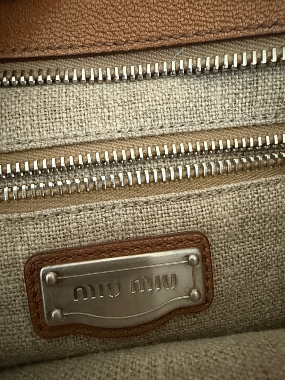 Miu Miu Beige Crochet Frame-Top Clutch with Brown Leather Trim - Picture 3 of 5